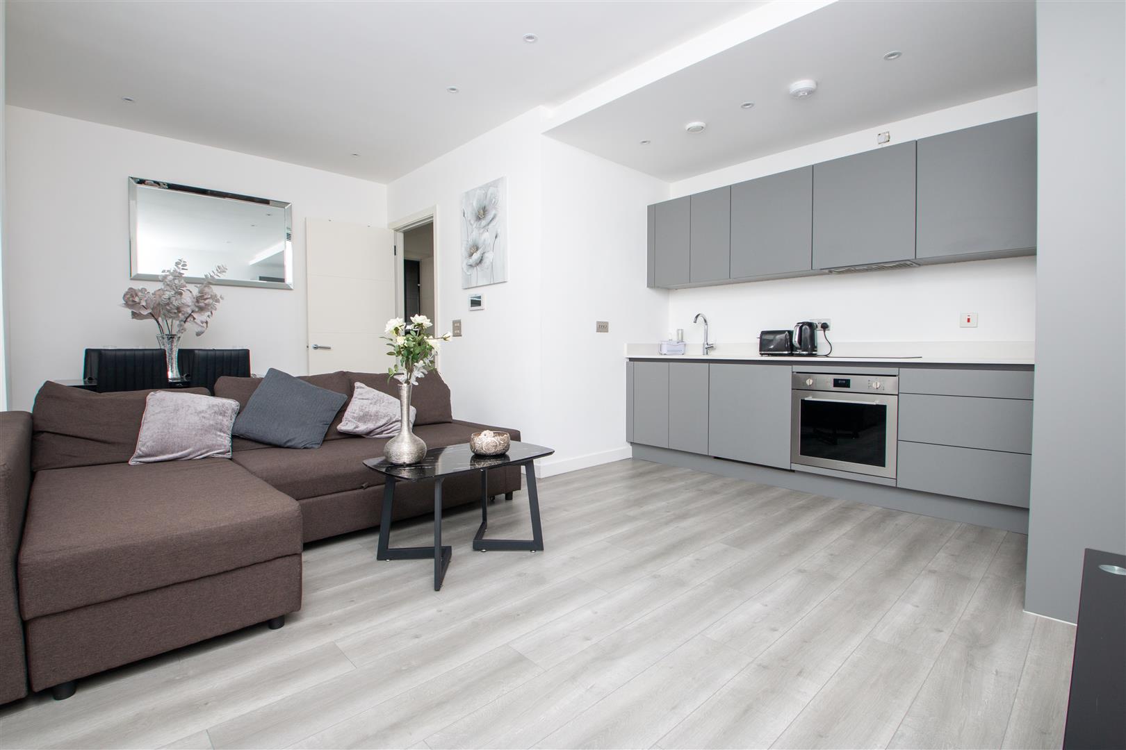 2 Foxhunter Drive, Linford Wood, Milton Keynes